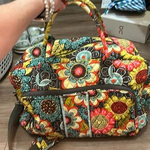 Vera Bradley retired pattern Flower Shower Grand Weekender travel bag